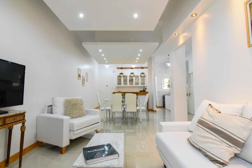 Dpto. En Recoleta: Calido, Proximo Y Confortable Буенос-Айрес Екстер'єр фото